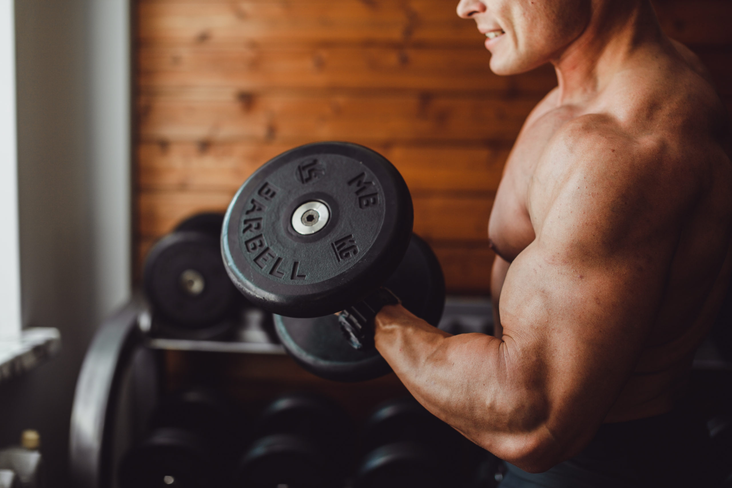 workout: dumbell oefeningen voor de biceps - Blog